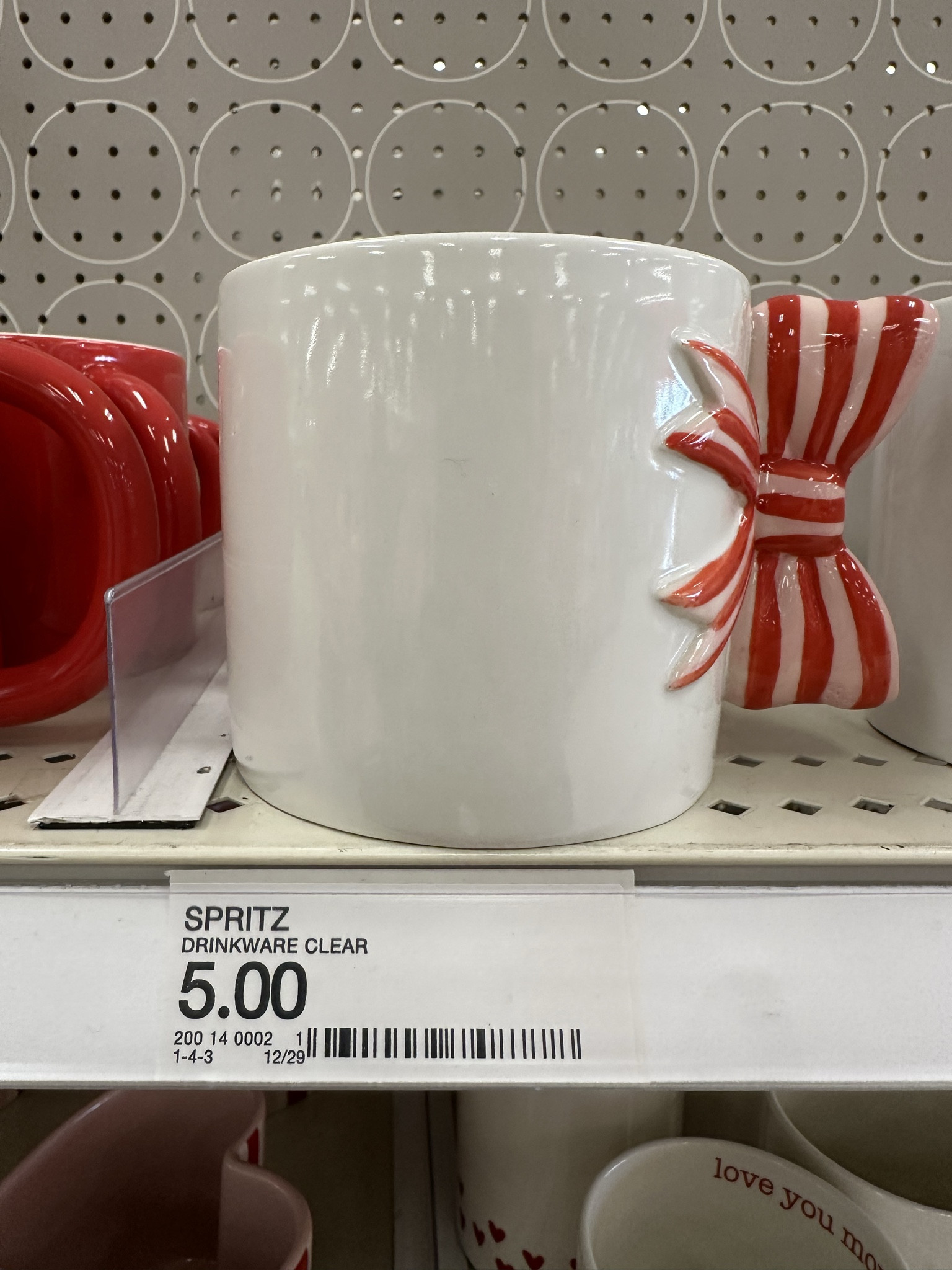 This is such a cute ribbon mug. I see it as a good teachers gift or Valentine’s Day present.

#LTKselfcare #LTKValentine #LTKSeasonal
