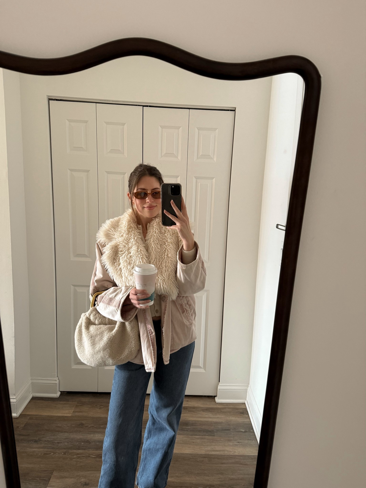 coffee and errands ootd ☕️🤍

#LTKootd