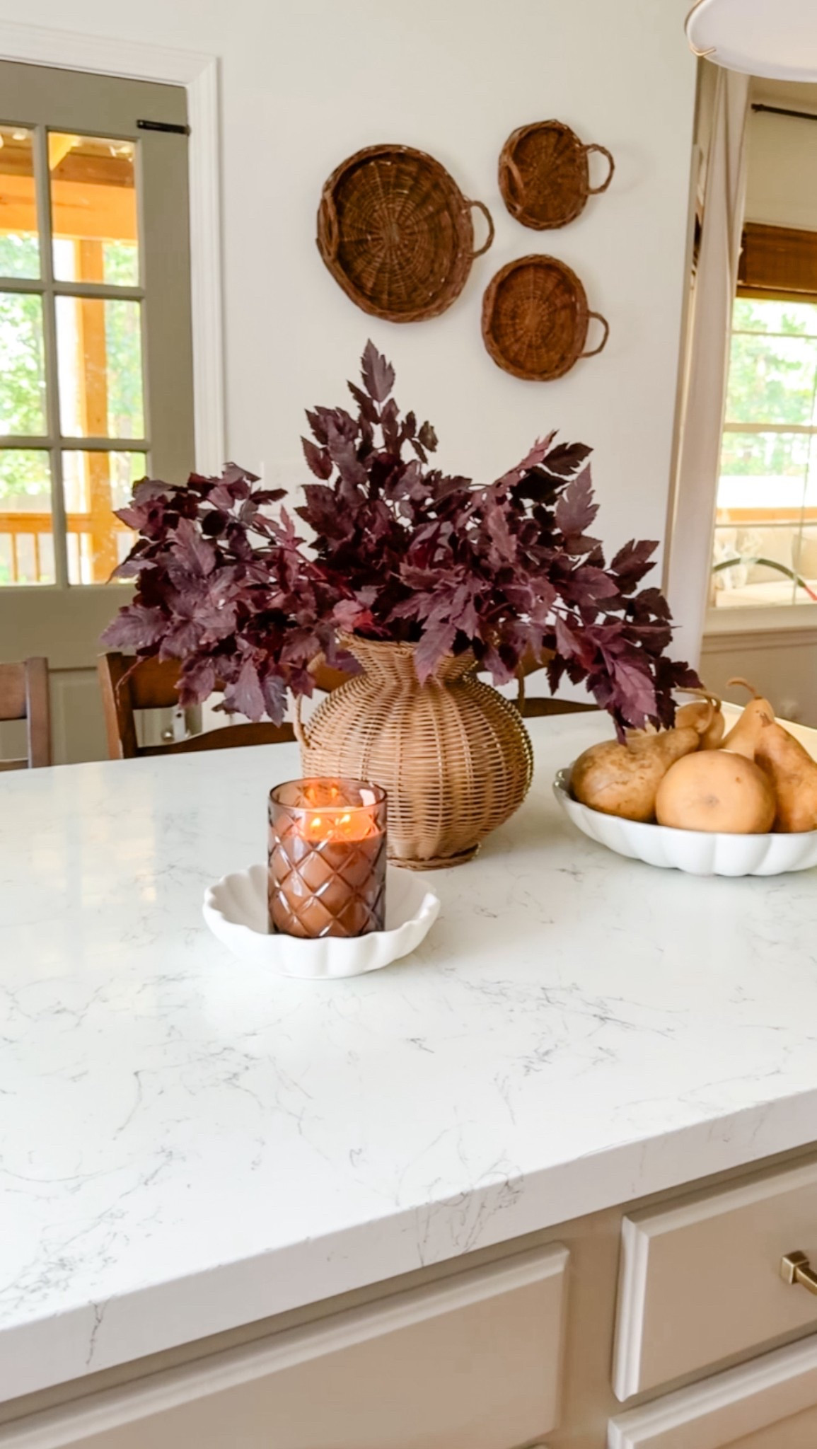 Plum stems - perfect for fall…
These are the look for less stems from Amazon …

I have both and can’t tell the difference 

#LTKFindsUnder50 #LTKHome #LTKSeasonal