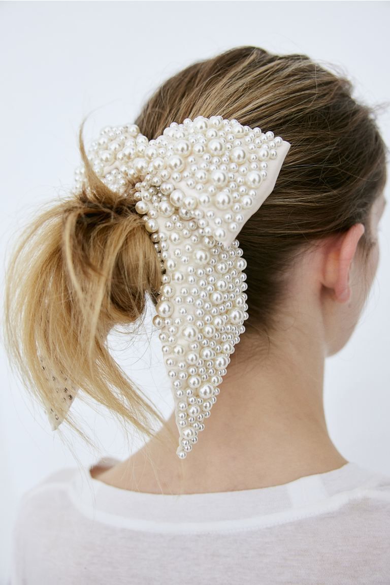 Hair Clip with Bow - Cream - Ladies | H&M US | H&M (US + CA)