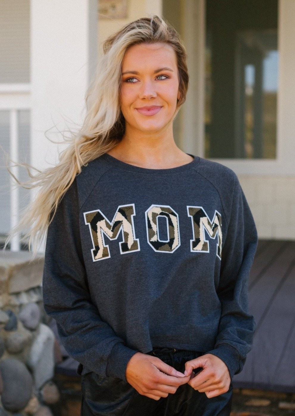 CAMO MOM PULLOVER | Judith March