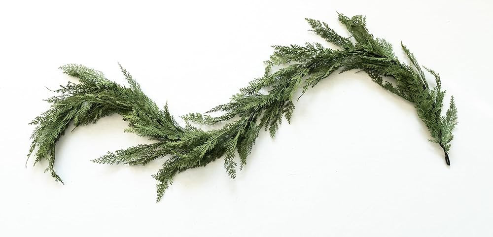Amazon.com: Vita Domi 72" Faux Cedar Garland Realistic, 6ft Cedar Christmas Garland for Mantle, N... | Amazon (US)