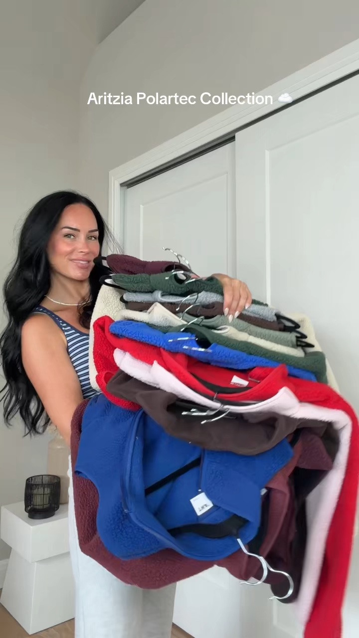 As requested a try on of my full Aritzia Polartec collection! ✨ These are seriously some of my most-worn pieces once the weather cools down. I’ll have everything that’s still available linked on my LTK!

Please note: some of these are a few years old, so not every color/style will still be available.

My sizing: 5’7”, 145 lbs, 32DD
Wearing: a mix of sizes S + M

#Aritzia #AritziaStyle #FallStyle #FallFashion #Polartec Aritzia Polartec, Aritzia fleece, fall layering pieces, cozy fall outfits, fall wardrobe staples @Aritzia