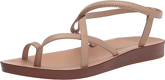 Amazon Essentials Women's Strappy Footbed Sandal | Amazon (US)