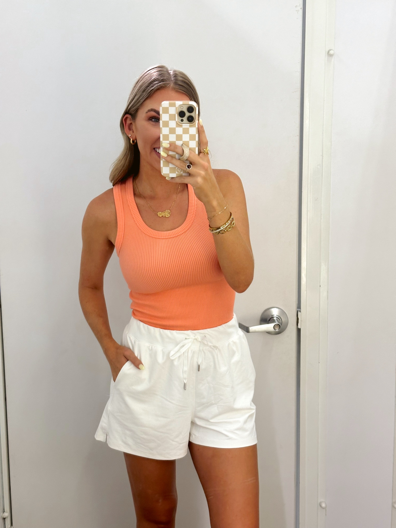 Loving this tank top at Old Navy! It's stylish, comfy, fits really well, and it's currently 20% off sale. I grabbed it in this color, and a few others!

Summer outfit
Travel outfit
Vacation outfit
Old Navy
Moreewithmo

#LTKFindsUnder50 #LTKTravel #LTKFindsUnder100