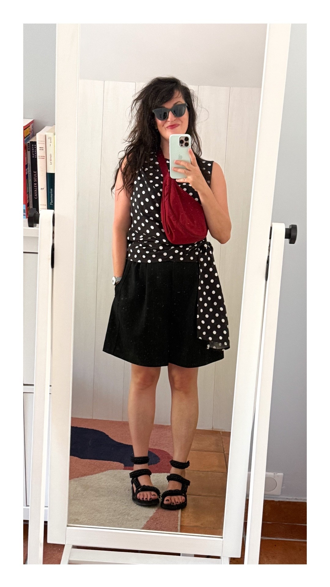 • Blouse à pois #belair 
• Banane bordeaux #uniqlo 
• Short #zara 
• Lunettes de soleil kaki #superu 
• Sandales trek montantes #arizonalove
• Lip blush « Wine » #refy

#LTKsummer #LTKeurope #LTKfrance