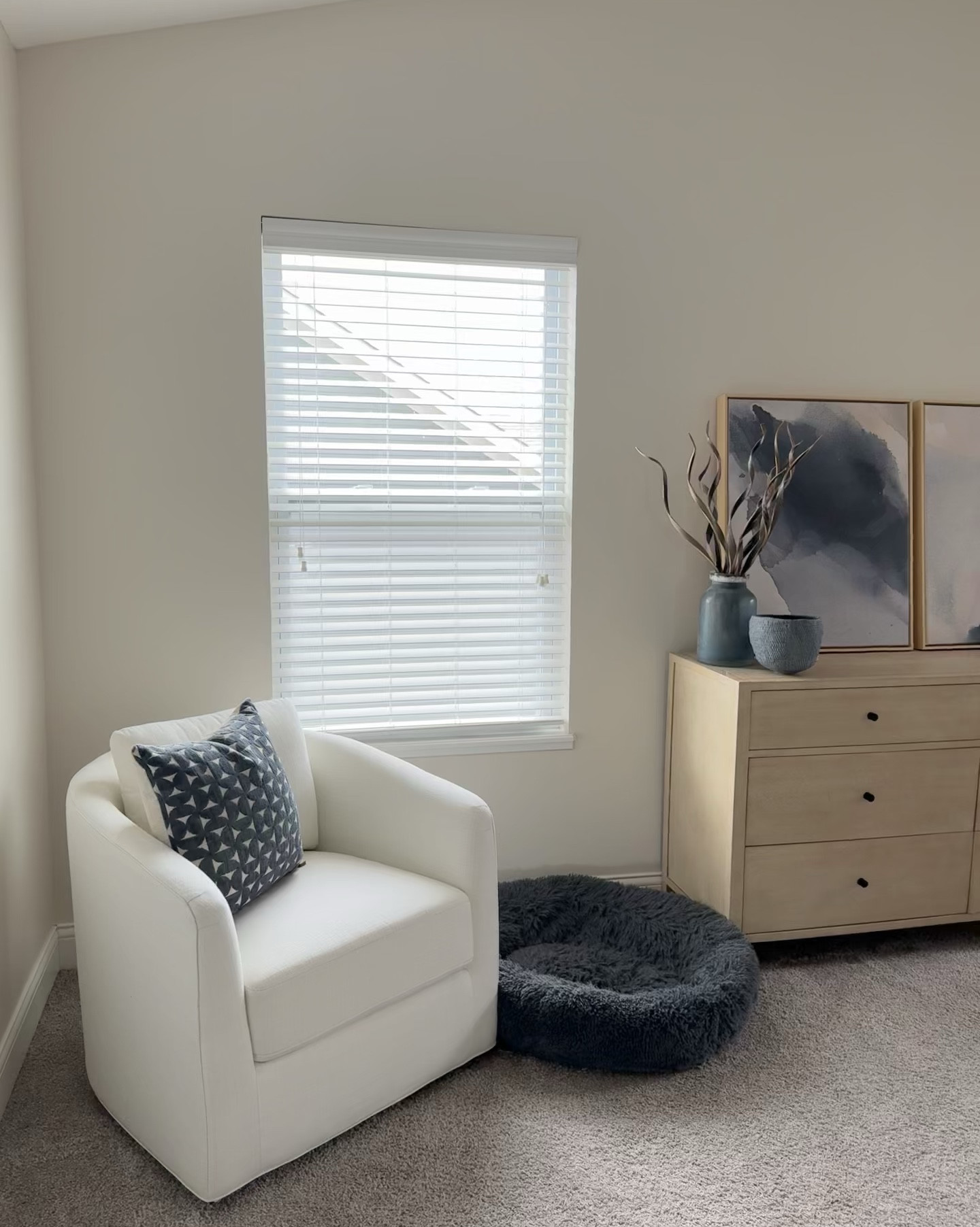 A primary suite retreat! Shop this cozy full bedroom redesign!

#LTKSaleAlert #LTKStyleTip #LTKHome