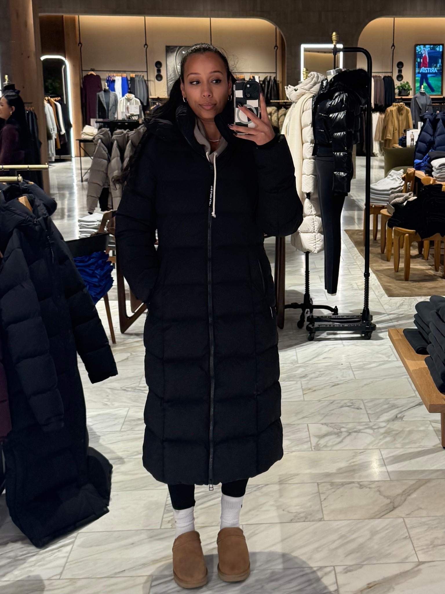 Adding this to my Christmas wishlist - this Aritzia puffer is super warm and very flattering with the cinched waist

I’m 5’7” and usually wear size 8/10 and this is a Large, in the long style. I also linked the mid length.

#Fashionfinds #fashiontrends #momstyle #winterstyle #winterjacket #pufferjacket #christmaswishlist #momfashion #momaesthetic #aritzia

#LTKSeasonal #LTKGiftGuide #LTKCyberWeek