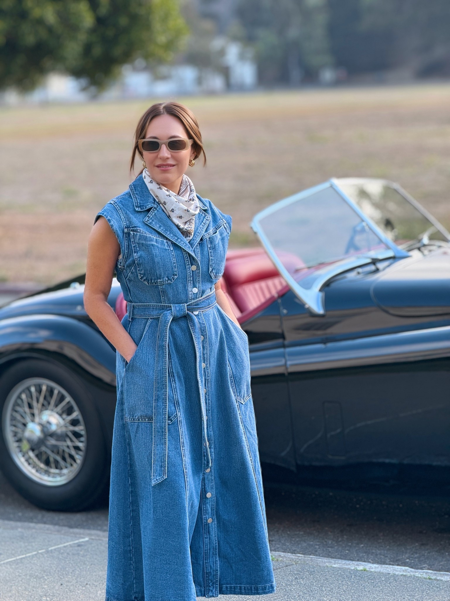 Golden hues, classic vibes, timeless denim, and that unmistakable San Francisco skyline. Fall fashion just found its favorite view. 

Dress by @ladyblacktie (so many other fall worthy denim dresses to choose from) 

#fallstyle #denimdress #ladyblacktie #sanfranciscofashion


#LTKFindsUnder100 #LTKSeasonal #LTKOver40