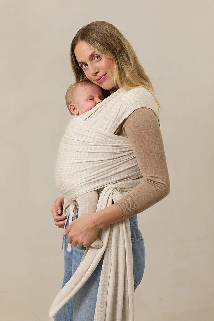 Cream Houndstooth Wrap | Solly Baby