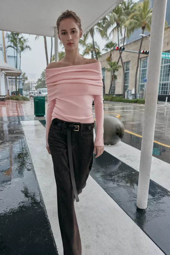 OFF SHOULDER KNIT JUMPER | Zara US