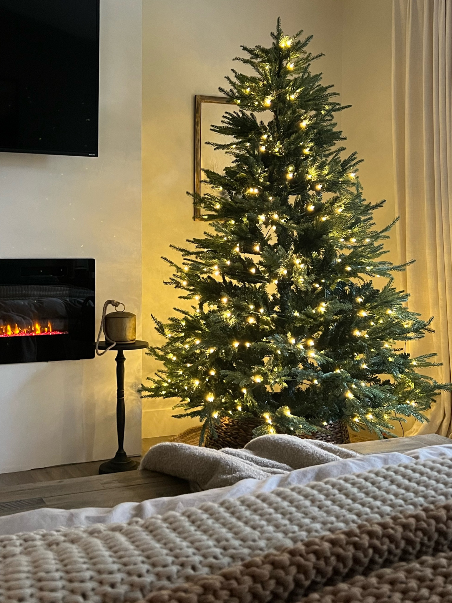 Bedroom Christmas tree! 
This is a 7’ tree, a realistic shape with some sparseness through the branches. 
Cozy ambiance✨
Holiday decor, neutral Christmas 

#LTKSeasonal #LTKHome #LTKHoliday