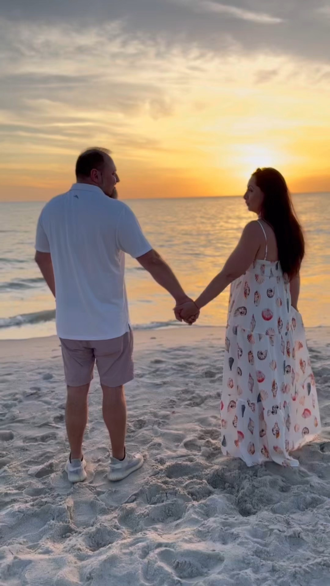 I’m learning to live in the moment.
It’s not always easy—anxiety about the future often tries to take over—but I’m learning to pause, take a deep breath, and truly appreciate each sunrise, each breath, and every moment with my family.

Life is short, and while it’s a challenge to stay present, I’m realizing that the moment I’m in is the only one that truly matters.
It’s a journey, and definitely a learning curve, but when you start to master it… the peace and clarity it brings is truly something special.

#MindfulLiving #LiveInTheMoment #MentalHealthAwareness #FamilyTime #MindfulnessJourney #AnxietyRelief #PresentOverPerfect #GratitudePractice #SelfCare #EmotionalWellbeing #MentalWellness #DailyMindset #PeaceWithin #LivingIntentionally #SlowLiving #SunriseVibes

#LTKStyleTip #LTKSwim #LTKSeasonal