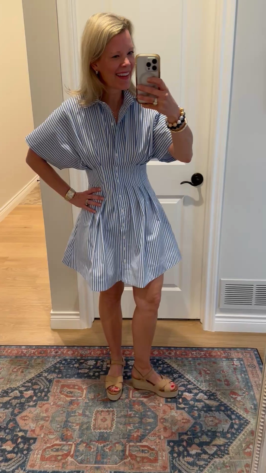 One of my most favorite dresses, but in a mini length! Love everything about this! As I’ve mentioned before, it truly is flattering on all body types. It fits true to size and comes in tons of colors and patterns.

#LTKStyleTip #LTKParties #LTKSeasonal