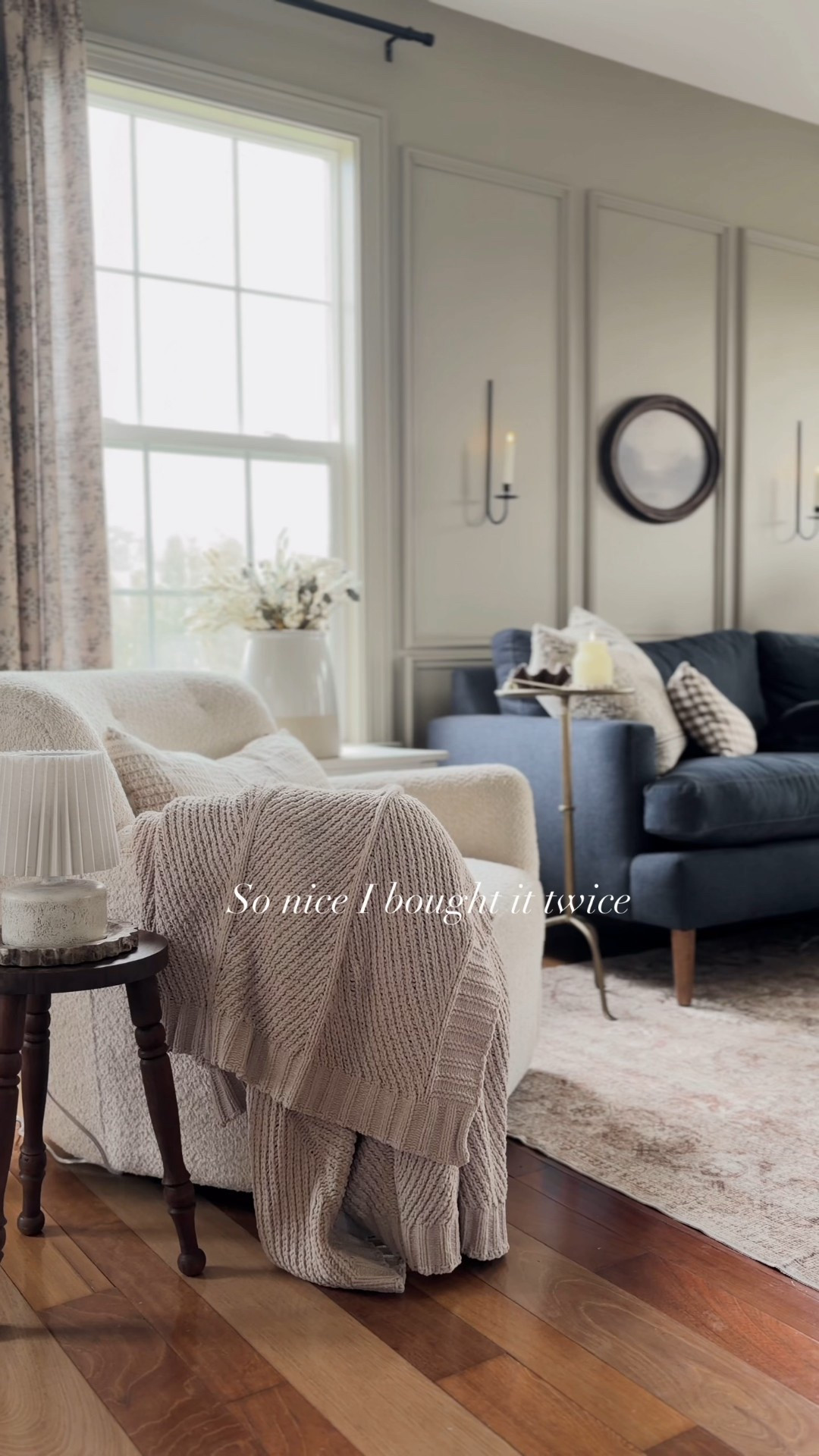 🕯️Comment COZY and I’ll send you the 🔗

It’s not often I create a reel just because of a blanket but when you find one you love, you share.
.
That’s my job.
.
There is a very similar blanket out there at a much more expensive store. 
.
This is a no brainer and can be a perfect gift this season!
.
Cozy living room, living room, living room makeover, cozy throw blanket, look for less, Amazon home, found it on Amazon 

#LTKHoliday #LTKHome #LTKGiftGuide