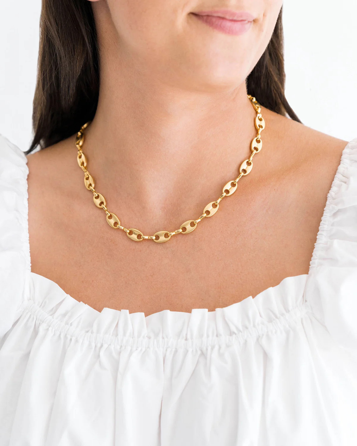 Add these links to your layers this Fall. This mariner anchor style chain is vintage inspired but... | Susan Shaw