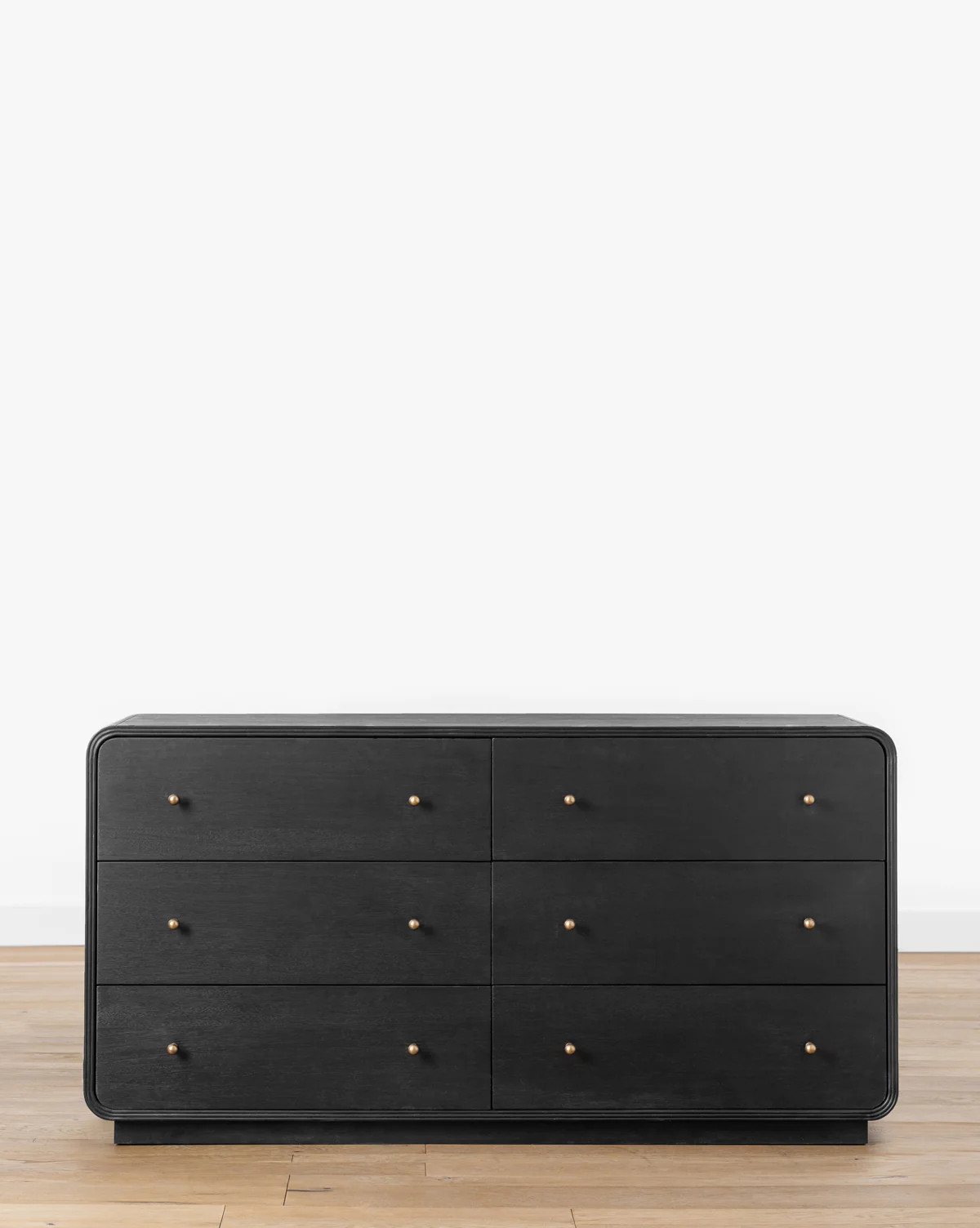 Wilkins Dresser | McGee & Co. (US)