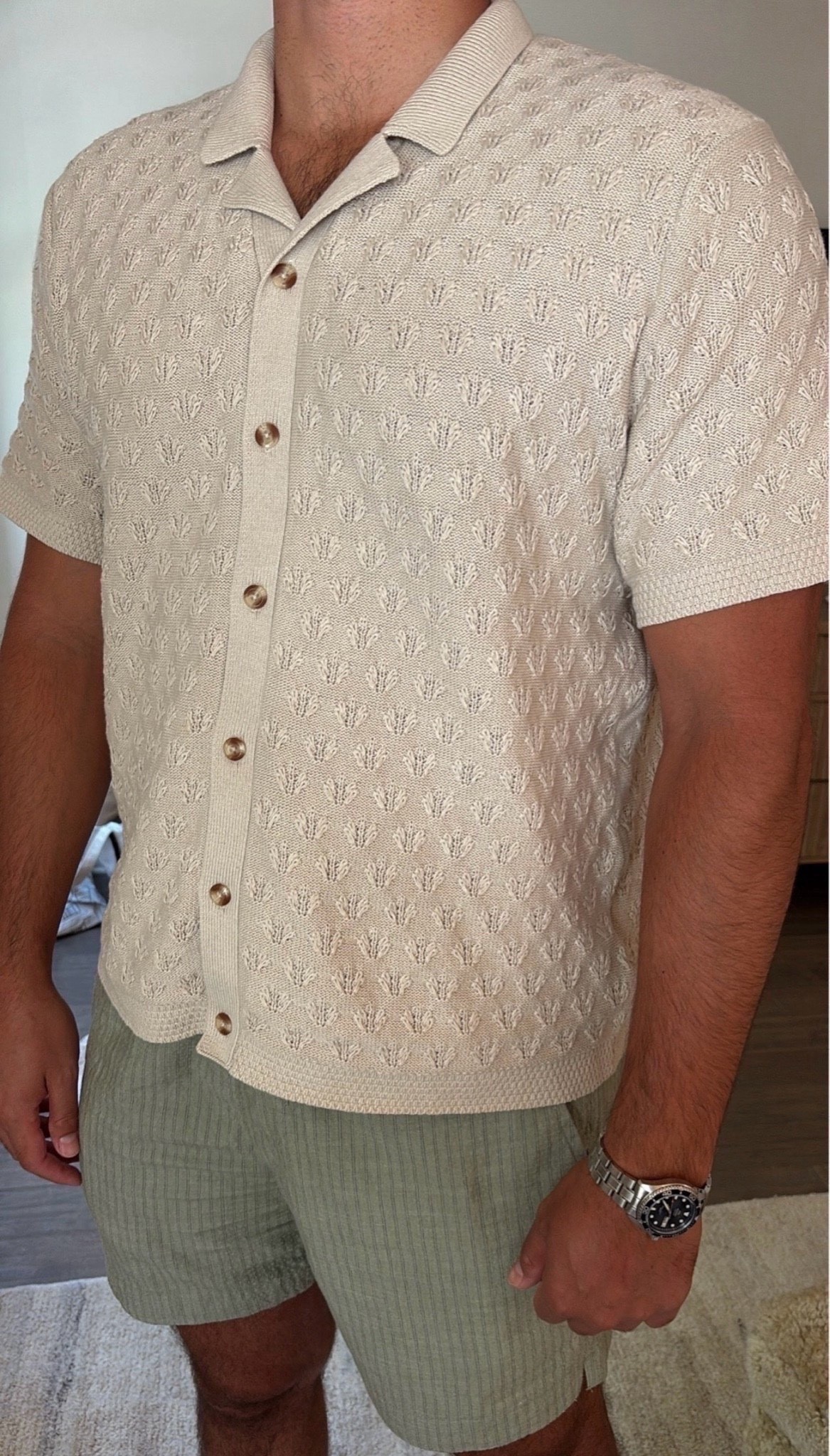 Love this new men’s shirt from @abercrombie ! He is wearing the XL tall and is 6’6” and an XL! Wearing XL in shorts too!

Linking the shorts in blue🫶🏼




Summer outfits, men’s fashion, neutral, seasonal, ootd, sidneymarieduke

#LTKootd #LTKMens #LTKSeasonal