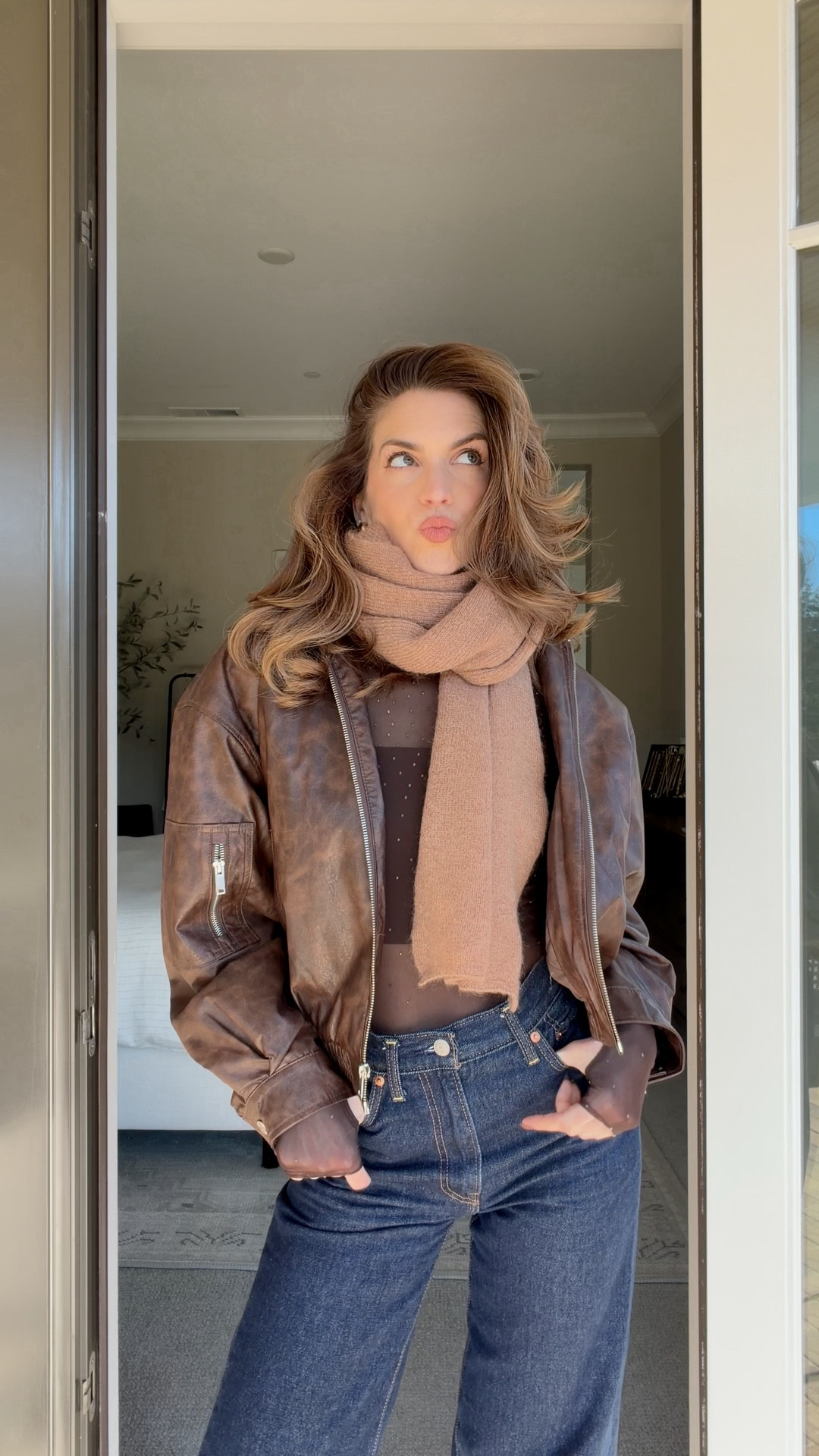 Get dressed with me for date night 💁‍♀️

#LTKBeauty #LTKgrwm #LTKootd