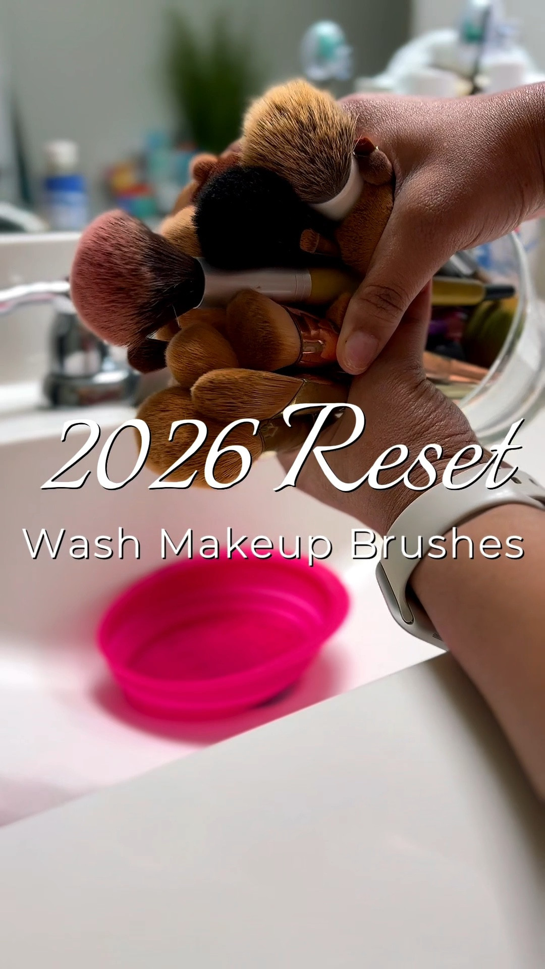 This is your sign to wash your brushes… yes YOU 🫵🏽🧼

#LTKU #LTKBeauty #LTKvlog