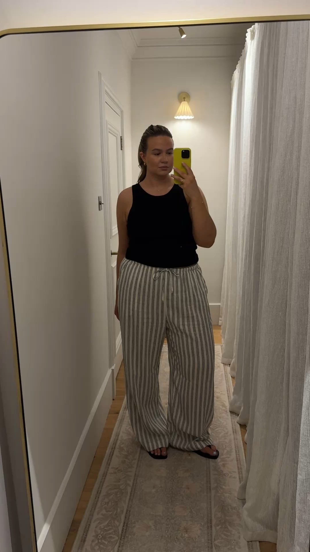 Uniqlo top XXL
M&S trousers UK 18
Haviana flip flops

#LTKsummer #LTKmidsize