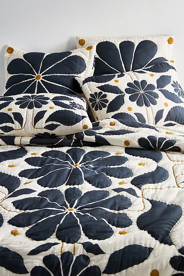 McKenzie Parrott Floral Threads Cotton Floral Printed Quilt | Anthropologie (US)