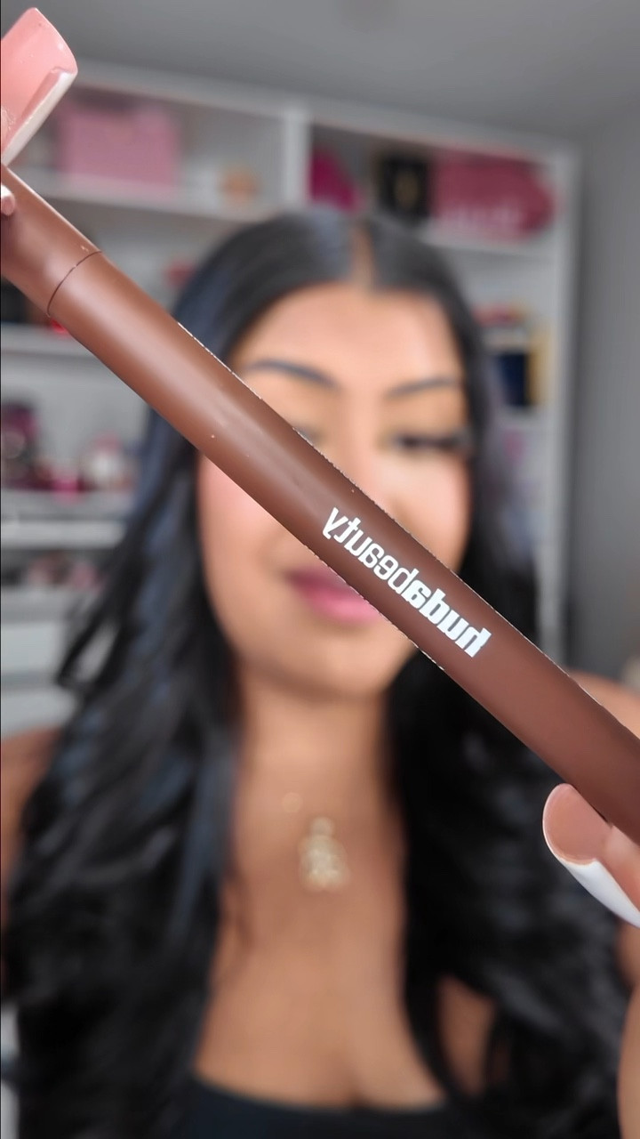 trying out the new @hudabeauty lip contour stains 💋

#LTKFindsUnder50 #LTKFindsUnder100 #LTKBeauty