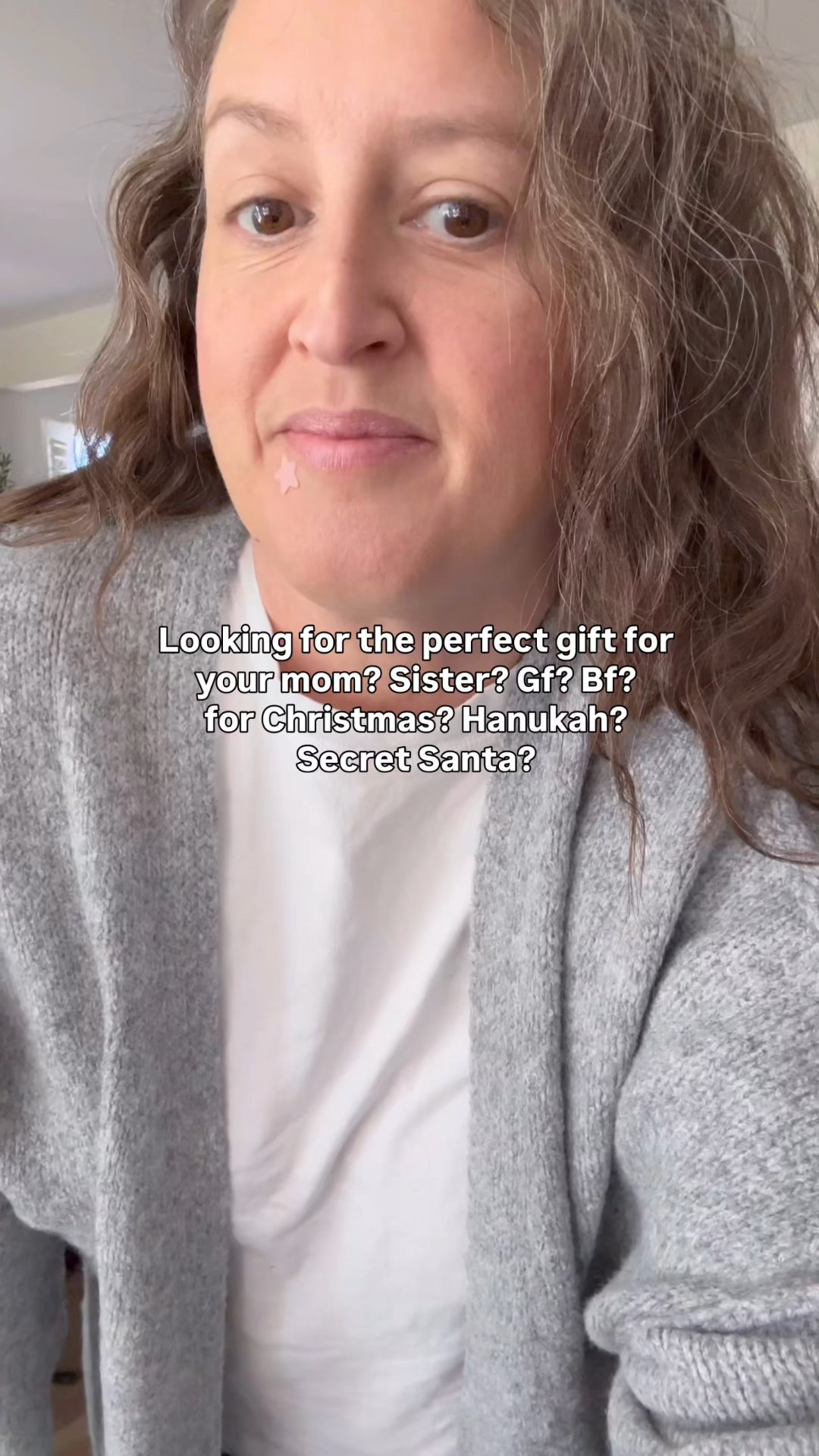 I promise you this would make an awesome gift for any body in your life that likes soft chic comfort.
I will be including this one on my "gift guides for her" that will be dropping this weekend so be on the look out for them. •
So soft, lots of pretty colors...the color oat milk is on my radar too o0
@prettygarden.official crushed it with this one. So GOOD
#prettygarden #amazonfashion #giftguide #casualstyle #affordablefashion



#LTKGiftGuide #LTKMidsize #LTKOver40