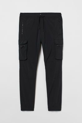 Skinny Fit Cargo Joggers | H&M (US + CA)