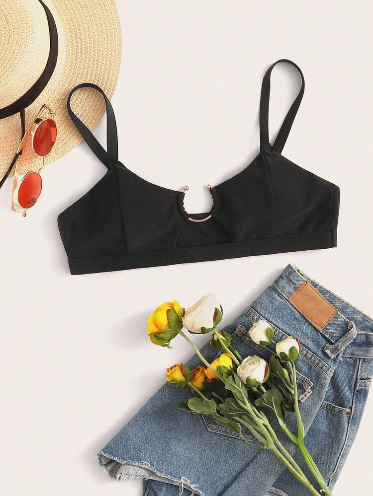 SHEIN Swim Summer Beach Ring Linked Bikini Top | SHEIN