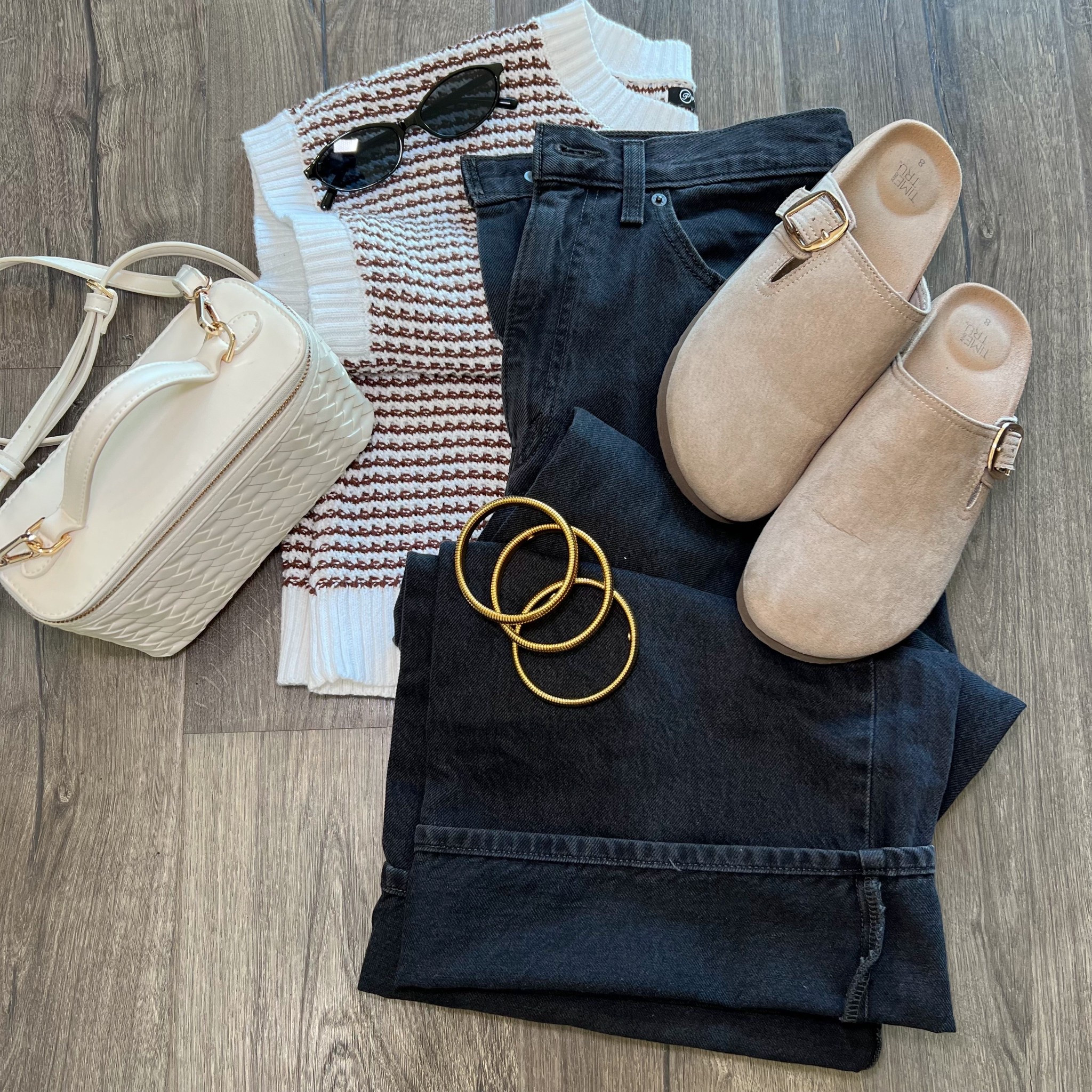 Fall outfit idea! 

#LTKStyleTip #LTKSeasonal #LTKFindsUnder50