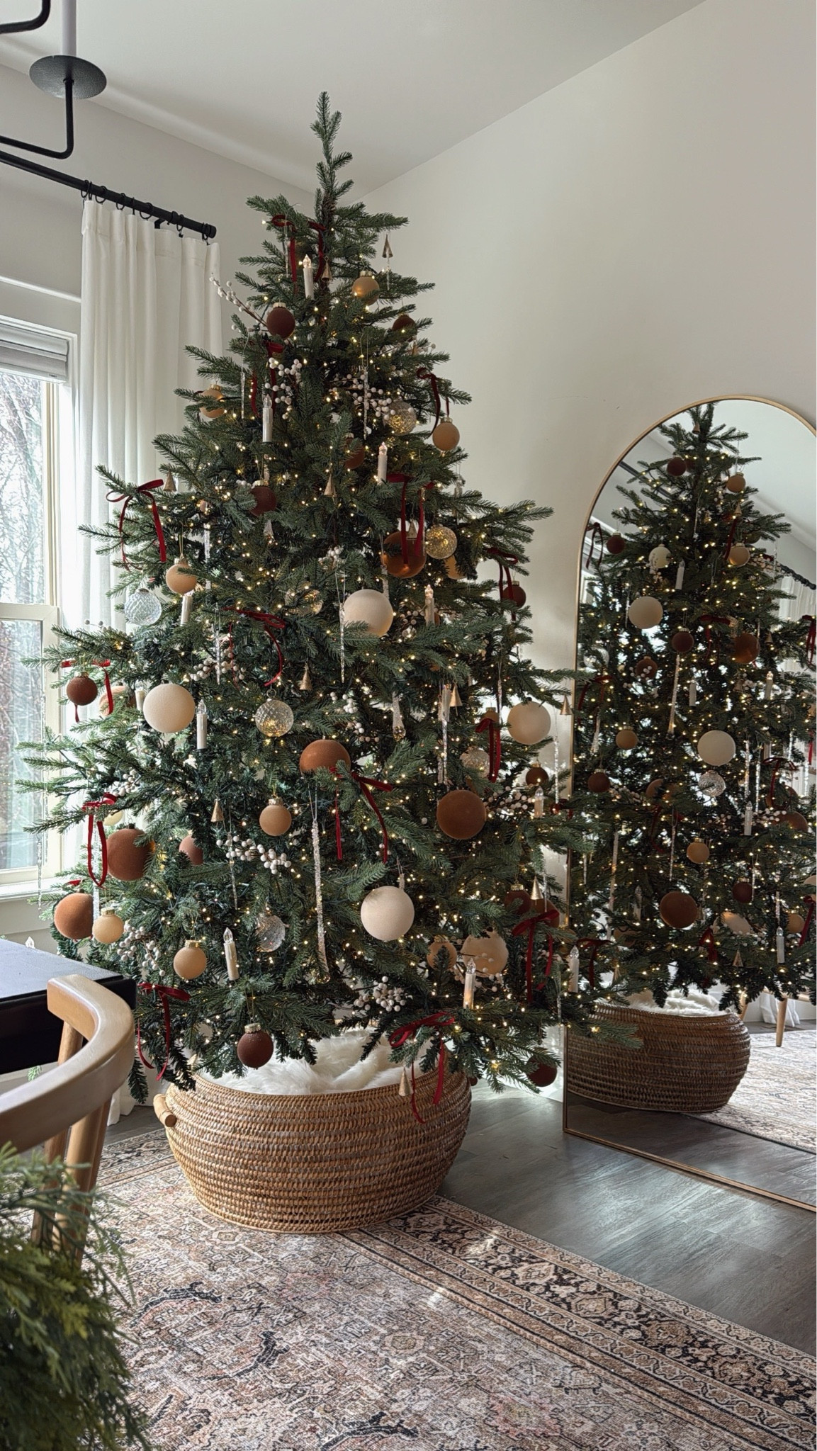 The tree is done and ready for presents to tuck underneath. 🎁 🥰 I’m already feeling a bit sad that the holiday season is almost over! 

#LTKHome #LTKHoliday #LTKSeasonal