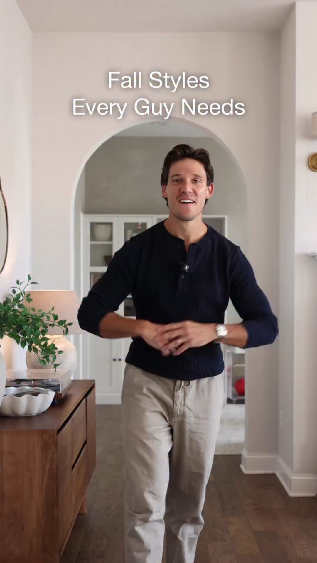 5 styles every guy needs for fall/:

1. Dad jeans
2. Jacket for layering
3. Leather sneakers
4. Cozy sweats
5. Heavyweight tees

I linked as many items as I could in my bio! Let me know what essentials you want to see next!

#dadlife #mensfashion #fallstyle