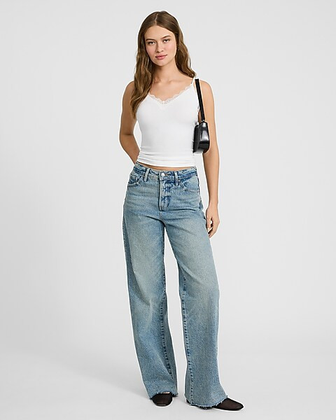 Ribbed Fitted V-neck Lace Trim Cami | Express