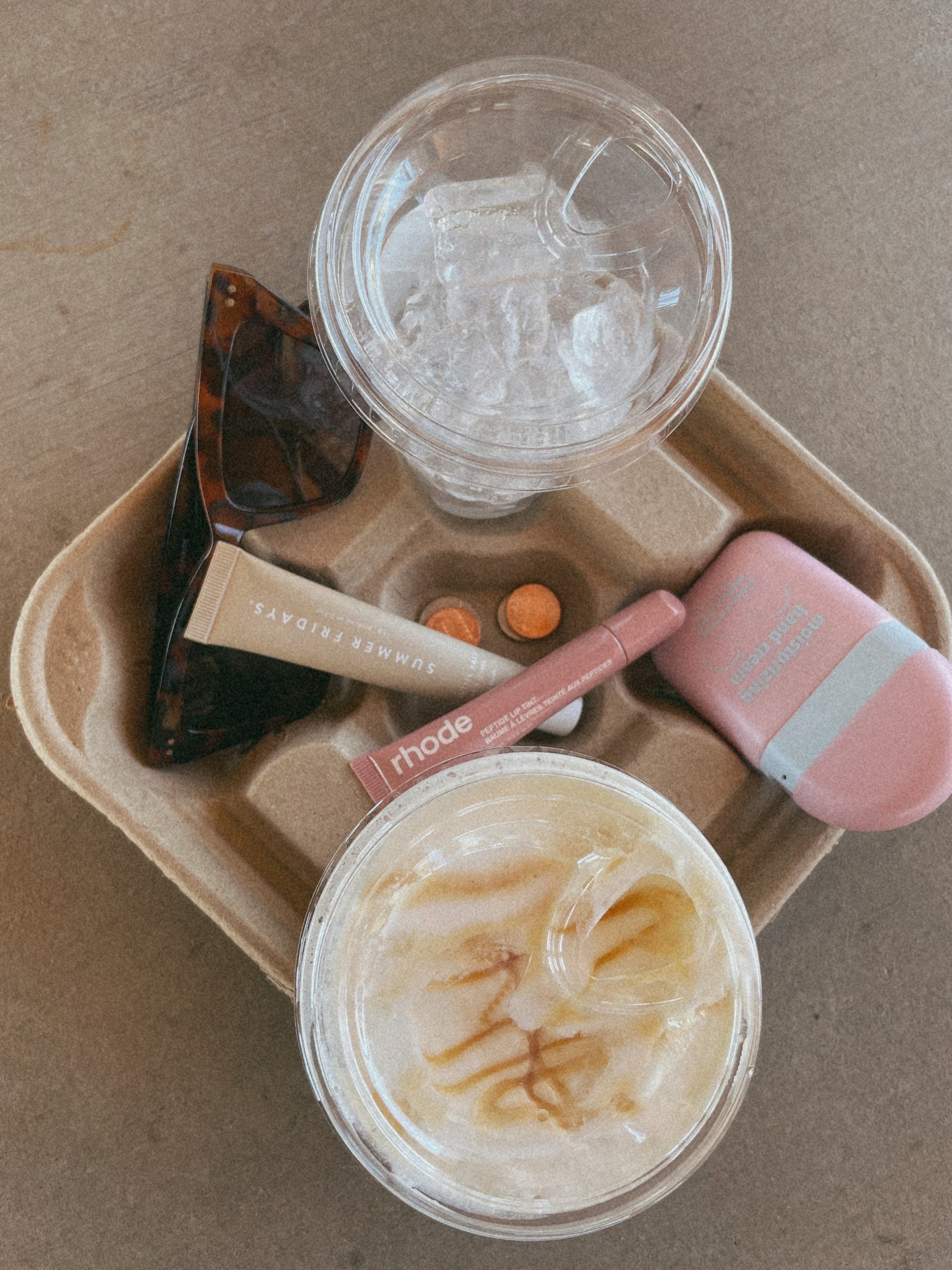summer essentials 💖