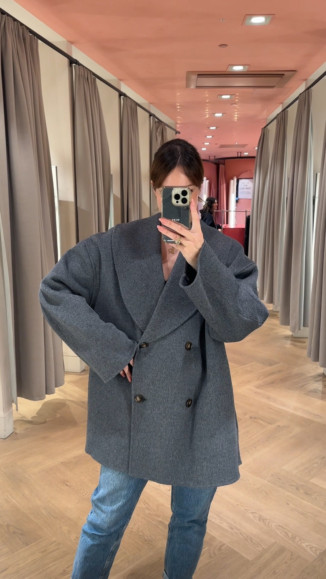 Old money style jacket 💸

Get your hands on this winter jacket.

H&m, old money style, old money aesthetic, grey jacket, coat, outerwear, chic  

#LTKCyberSaleNL #LTKSeasonal #LTKeurope