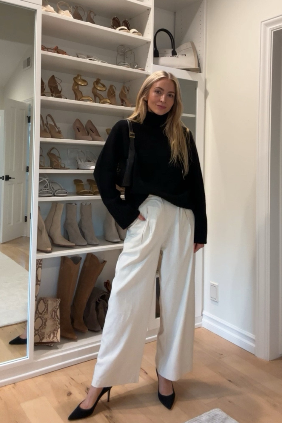 Black & white clean look 🖤
Use code SE15 for 15% off the Jenni Kayne turtleneck sweater and trouser! 

Sizes worn here:
Sweater XS (fits oversized)
Trousers 0 (fits true to size to relaxed)

#LTKshoecrush #LTKstyletip