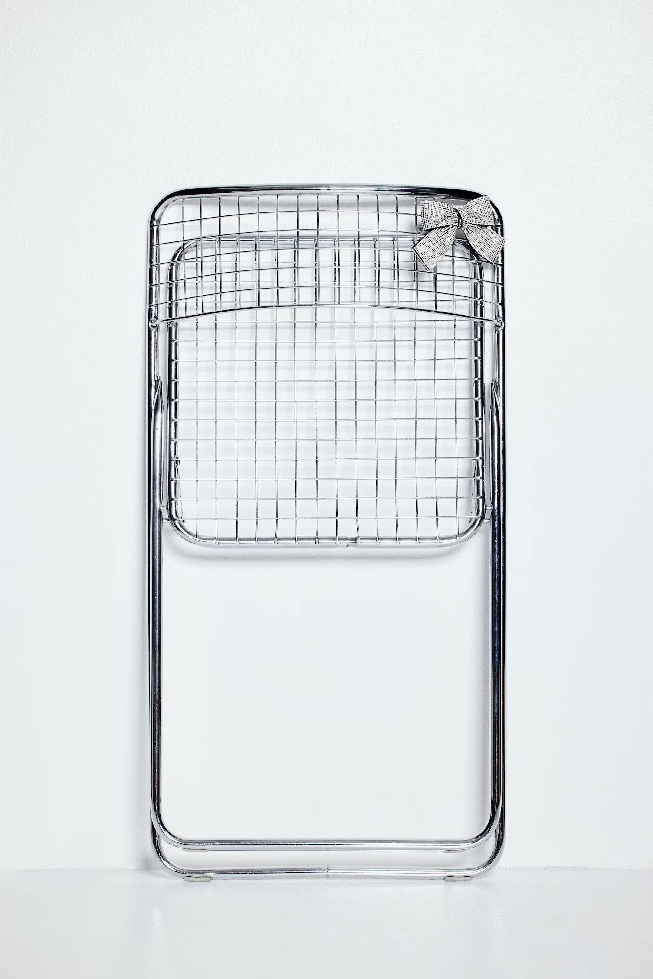 Rhinestone-Embellished Bow Hair Clip - Silver-colored - Ladies | H&M US | H&M (US + CA)