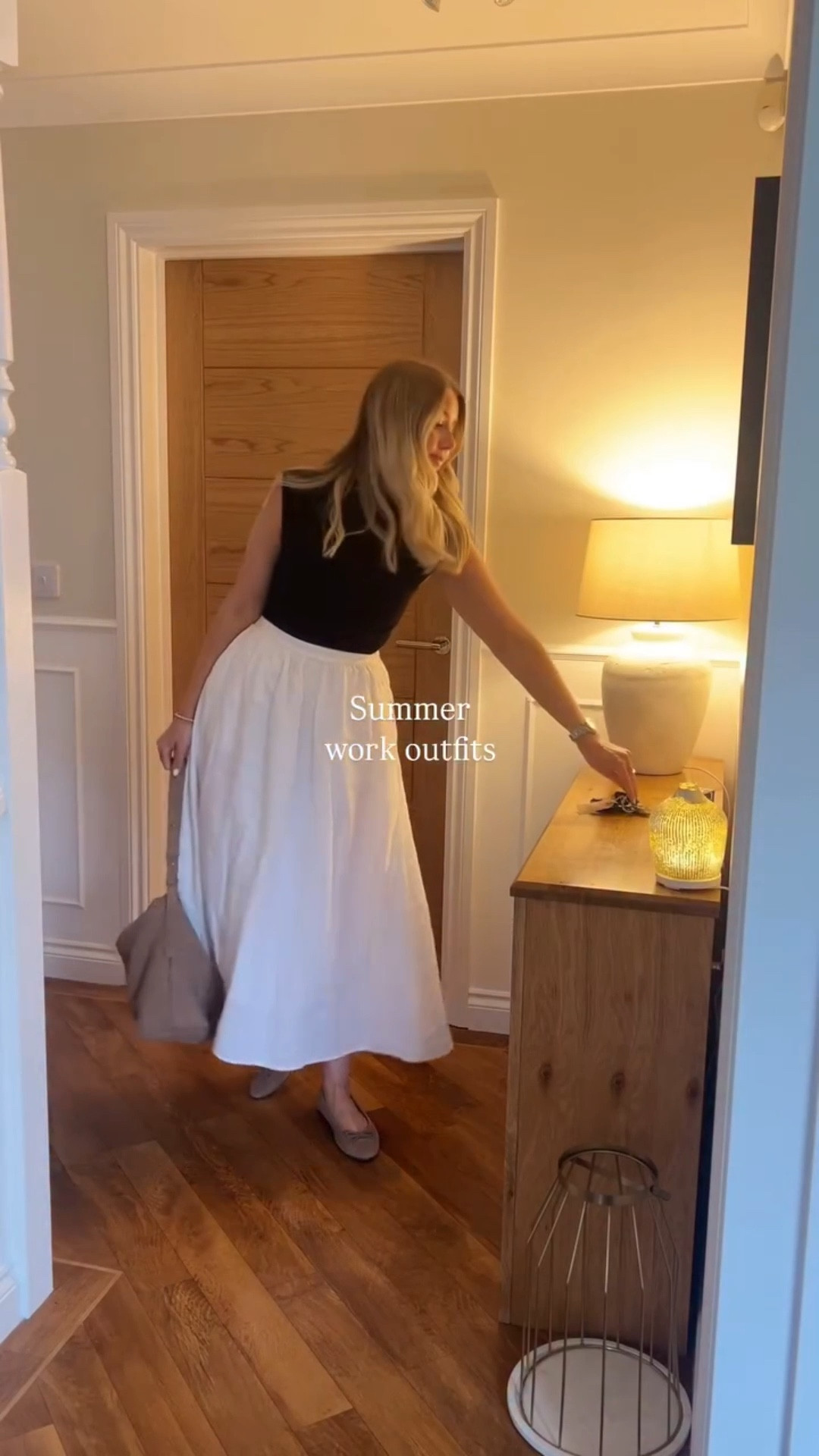 5 realistic summer office outfits💻 Holidays over so I’m back with the office outfits! Let me know which one is your fave❤️

📌

#officeoutfit #officeoutfits #womensworkwear #workwear #officeootd