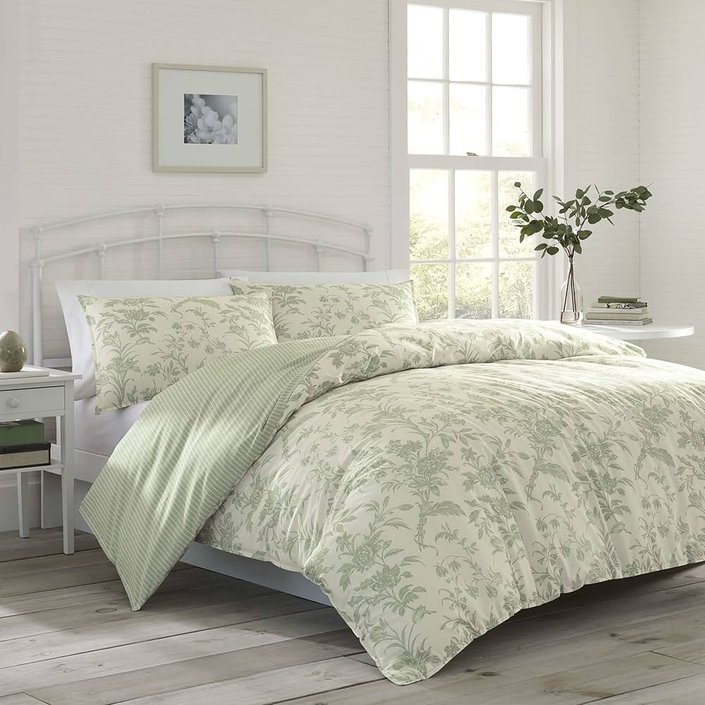 Laura Ashley Home - King Duvet Cover Set, Reversible Cotton Bedding with Matching Shams, Lightwei... | Amazon (US)