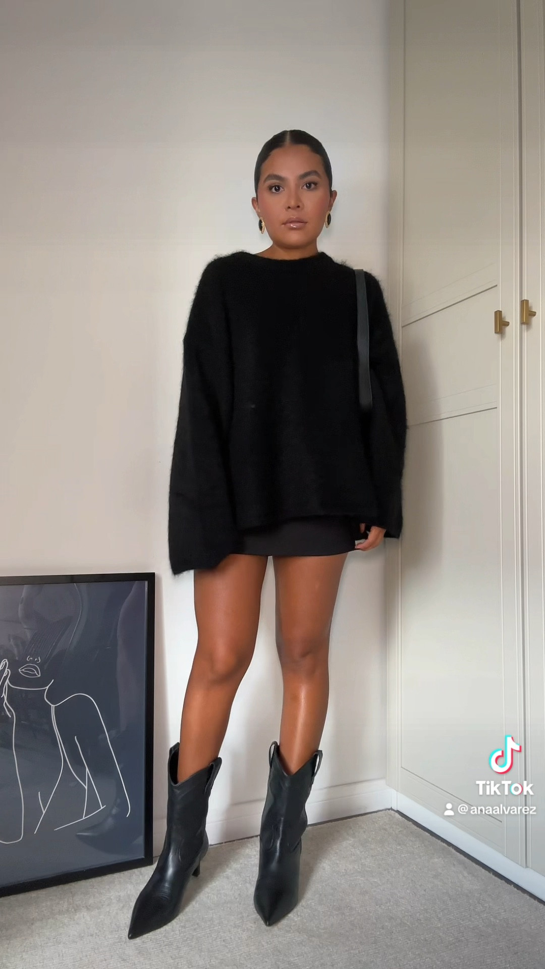 Medium Sweater
Small Skirt
Exact boots are Zara

#LTKfindsunder100 #LTKfindsunder50 #LTKstyletip