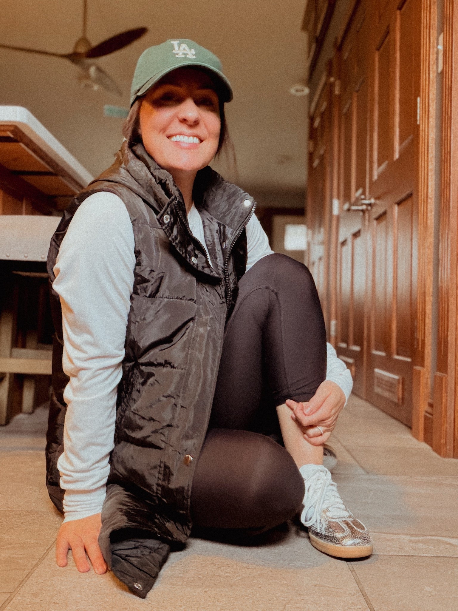 Mom uni, I just change up the hat and sneakers. 

#LTKmomlife #LTKgrwm #LTKootd