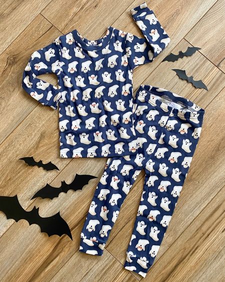 Halloween pajamas. Toddler Halloween pajamas. Baby Halloween pajamas. Halloween PJs.￼

#LTKSeasonal #LTKkids #LTKbaby