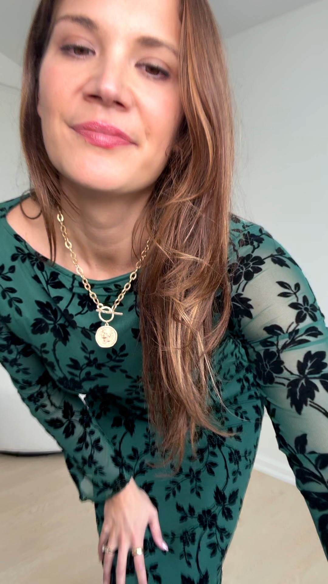 This dress is perfect for the winter time! So elegant and timeless! Wearing a size large in this dress and it fits great! 

Holiday party, Outfit inspo, Party outfit, Amazon finds, Amazon fashion, Tall girl approved, Stang and co

#LTKTall #LTKSeasonal