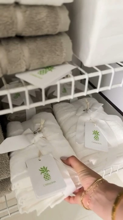 My linen closet makeover 

#LTKhome #organization #homeorganization #targetfinds #targethome #linencloset #ltkit

#LTKSaleAlert #LTKHome #LTKGiftGuide