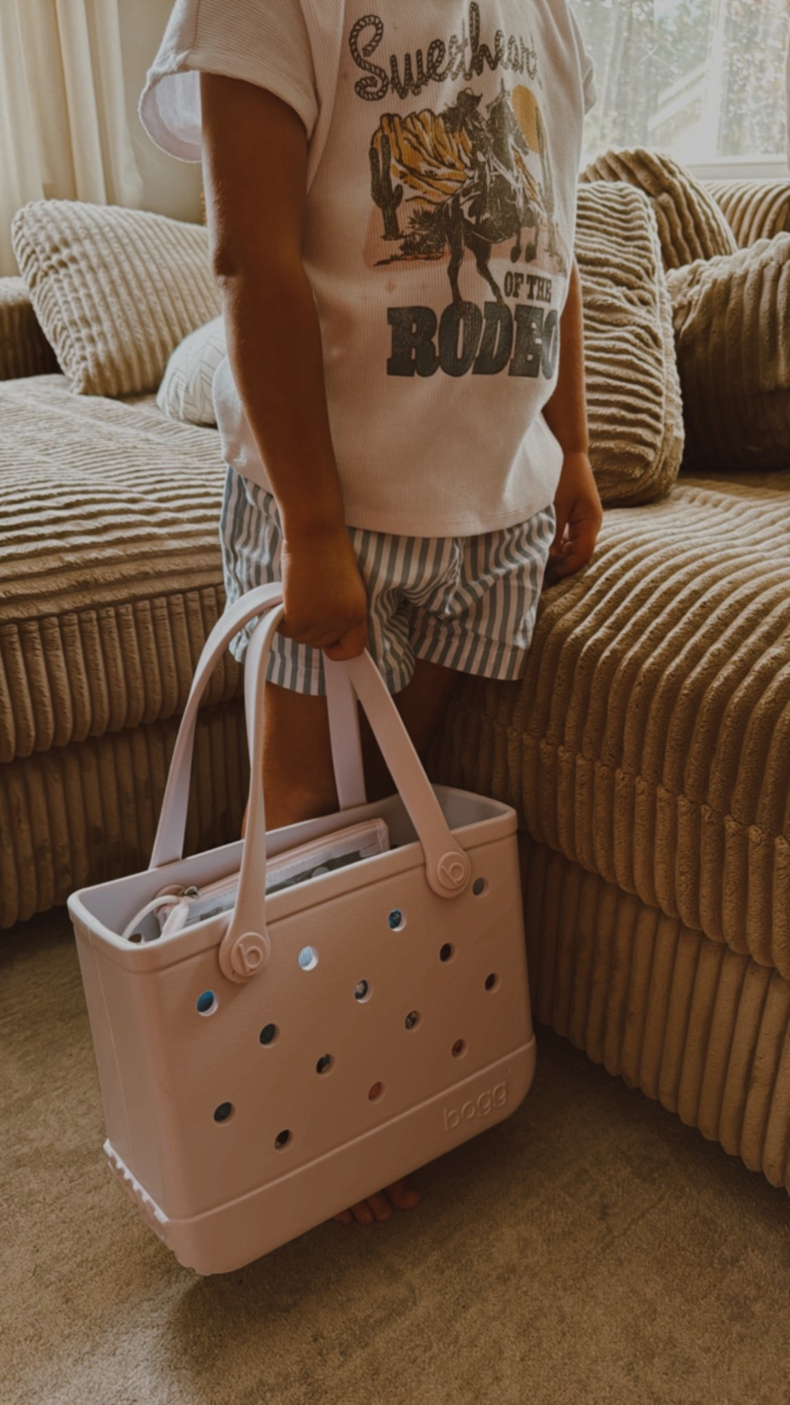 it’s the tiny Bogg bag for me 🥲🥰

toddler bogg bag | toddler bag | toddler fashion |

#LTKFamily #LTKStyleTip #LTKKids