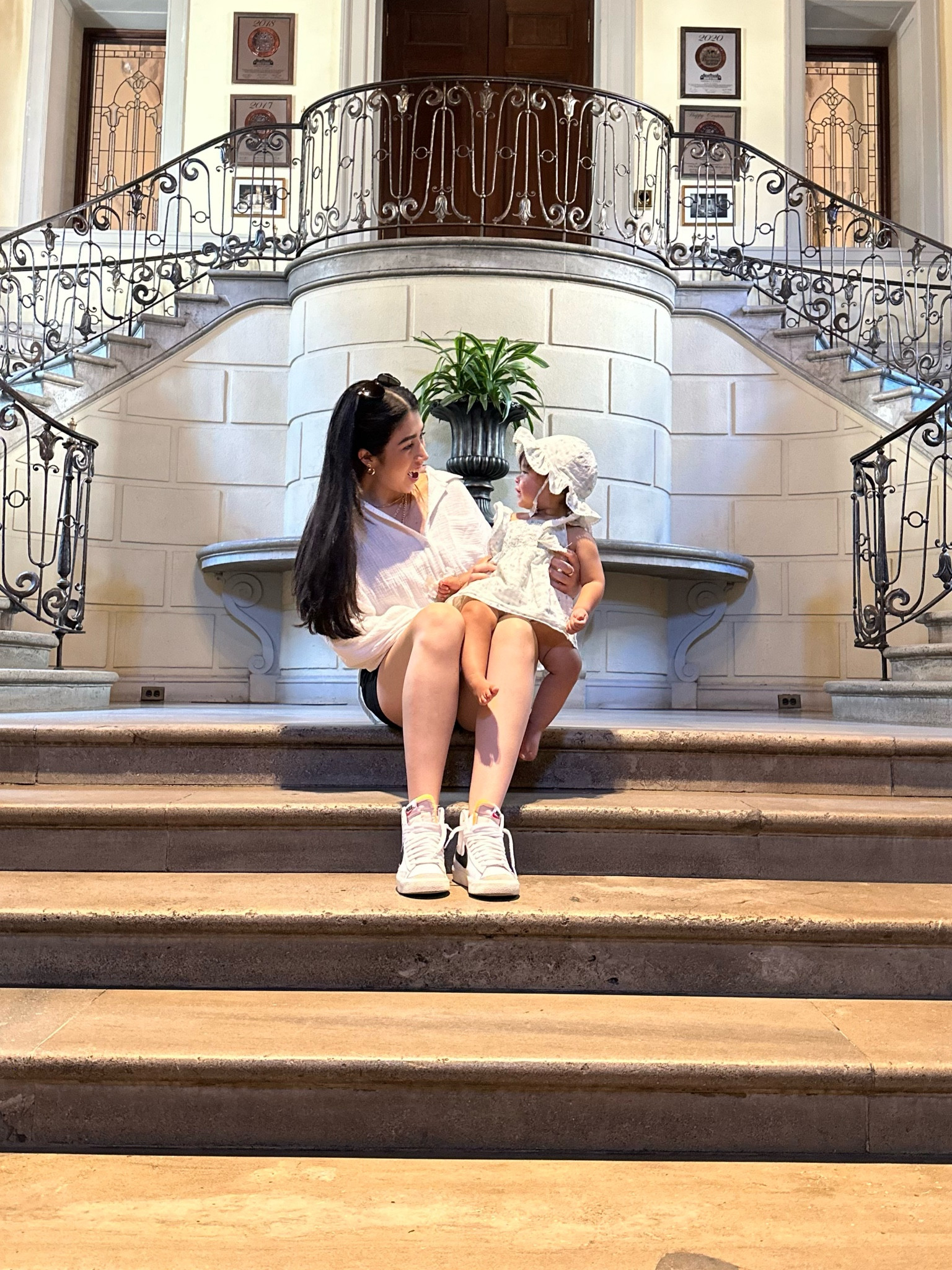 Mommy and me touristy outfit

#LTKtravel #LTKfamily #LTKstyletip