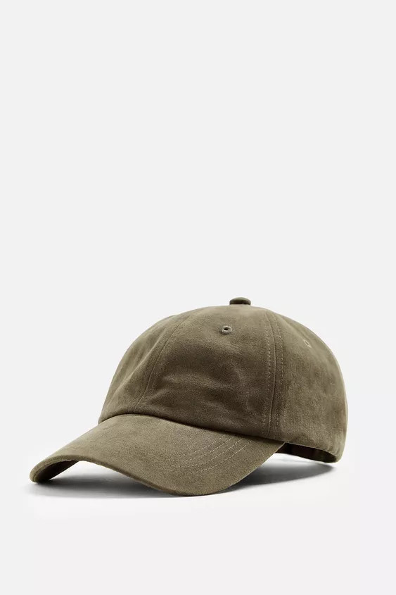 Peak cap made of cotton fabric with a velvety finish. Adjustable at the back. | Zara UK