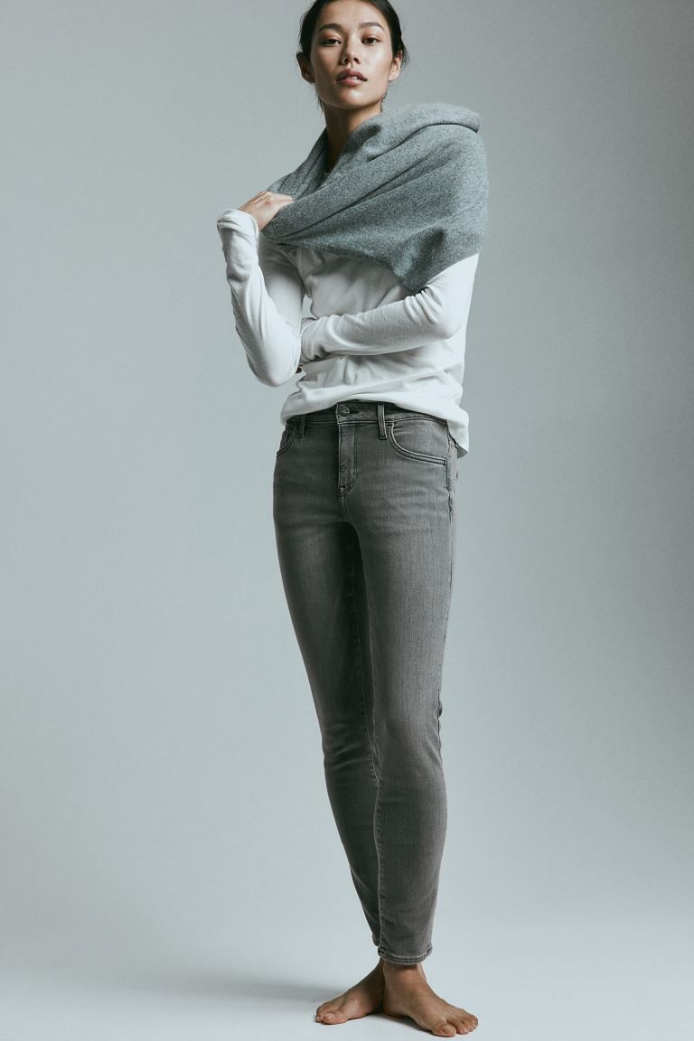 True To You Skinny Regular Ankle Jeans - Grijs - DAMES | H&M NL | H&M (DE, AT, CH, NL, FI)