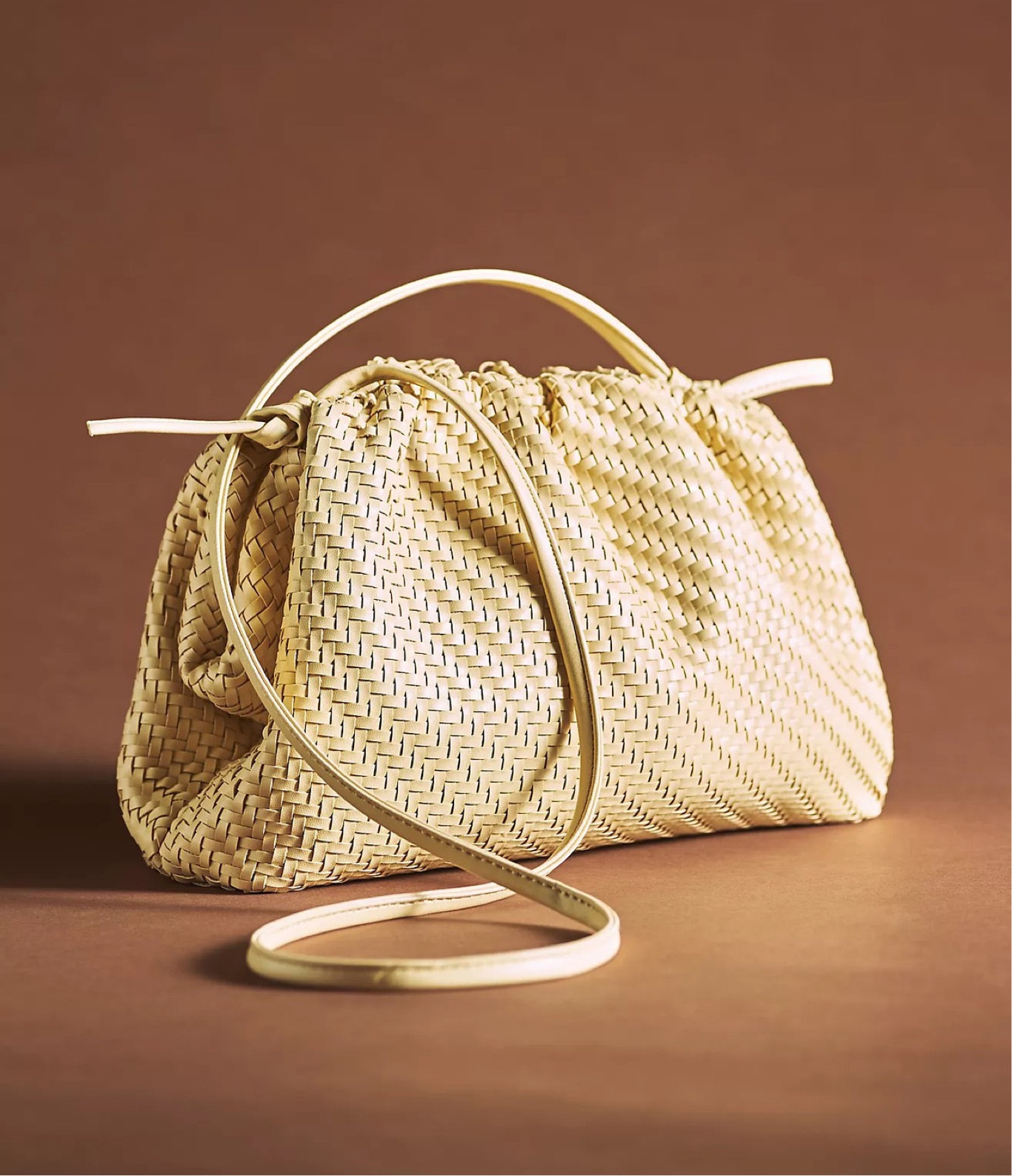 ✨Woven purse, fashion statement purse. Accentuate your style ! Shop now 

#LTKitbag #LTKstyletip #LTKsalealert